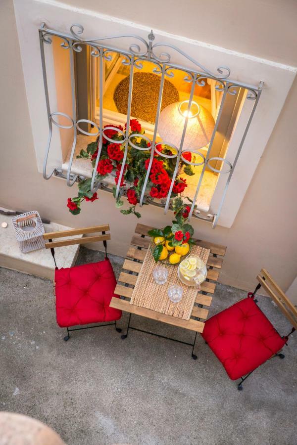 Lianelia Boutique Village House Argyrades エクステリア 写真