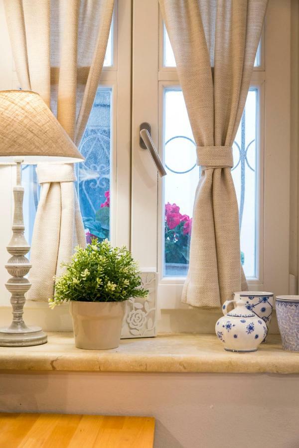Lianelia Boutique Village House Argyrades エクステリア 写真